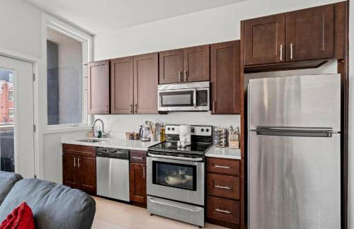 Modern 1BR Apartment Downtown Philly Near MET - Foto 10