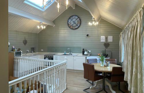 River View - Photo 15