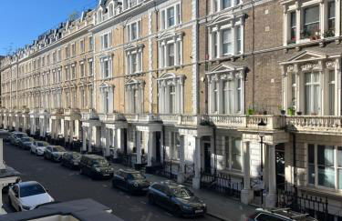 Newly refurbished- Awesome very central flat in famous Notting Hill with a balcony - Foto 25