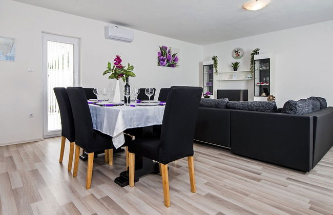 Idyllic Getaway Holiday Home With Pool - Foto 20