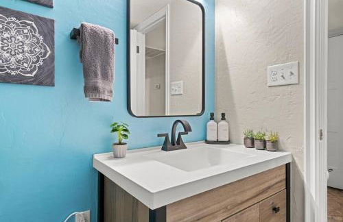 The Hummingbird House, Sauna & Mountain Views! - Foto 42