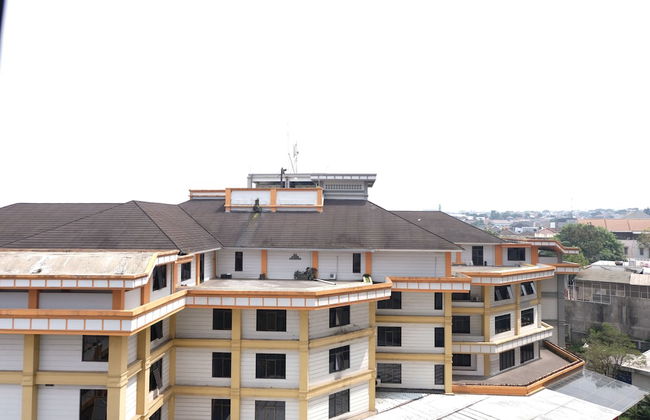 Cozy And Modern 2Br At Majesty Apartment - Foto 17