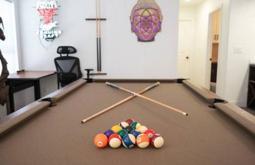 Peaceful Oasis Near Strip & Airport Pool Spa - Foto 53