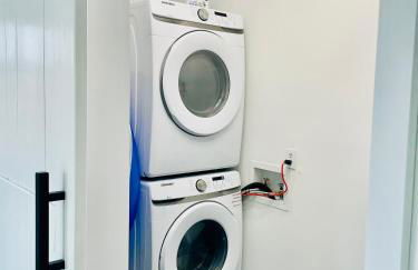 Sea Salt Vacation Home, Private Pool - Walk to Beach - Foto 29