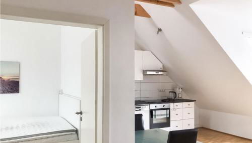 1 Bedroom Gorgeous Apartment In Kiel - Foto 5