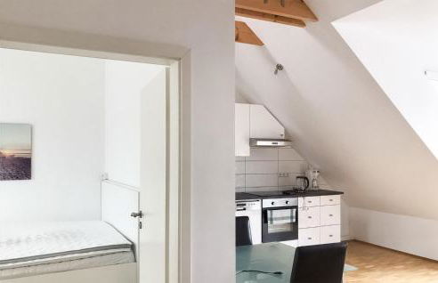 1 Bedroom Gorgeous Apartment In Kiel - Foto 5