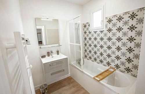 LE COMMODORE Maison avec piscine/parking/wifi/plages 5kms - Foto 15