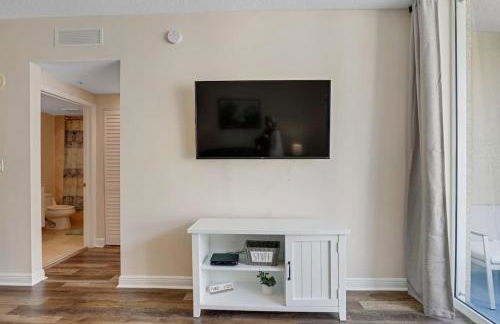 1 BR King- Rooftop Pool close to beach Casa Costa - Foto 6