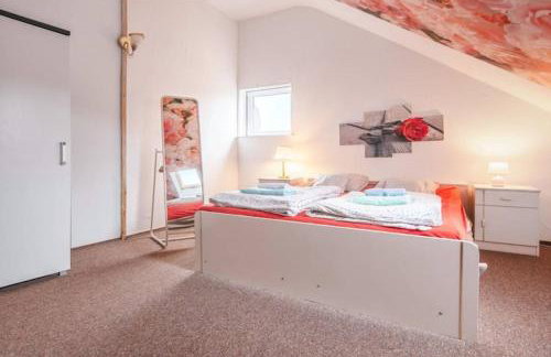 Atmospheric holiday home with a swimming pool - Foto 19