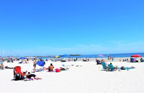 Gone Coastal 1 Block to Beach & Boardwalk AC - Foto 38