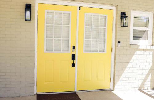 Spacious home away from home! Hot tub! - Photo 17