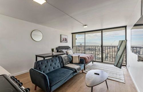 High Rise 11th Floor City Views Free Pkg Gym - Foto 4