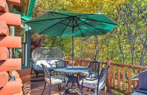 Stunning Mountain Cabin with Views and Hot Tub - Foto 3