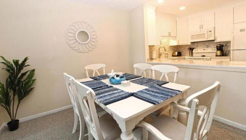 Cape Manor Unit #209 - Foto 4