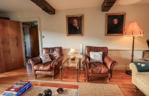 Orchard House - Photo 9