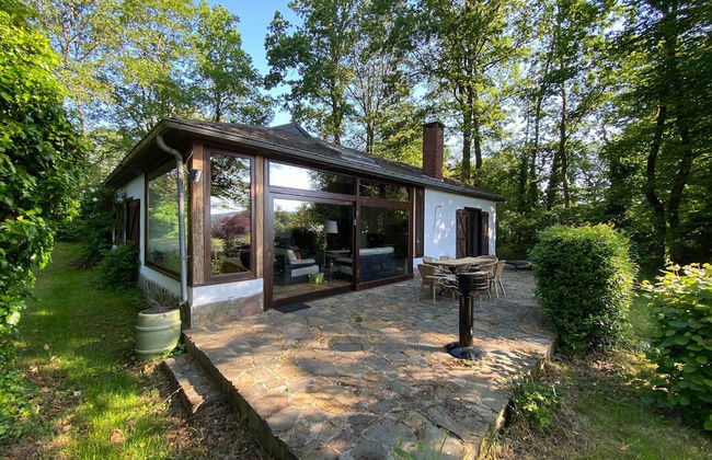 Charming Holiday Home With Garden - Photo 1