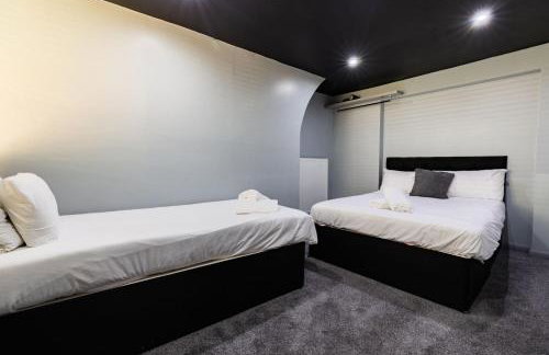 The Gallery on Swan Street - Photo 7