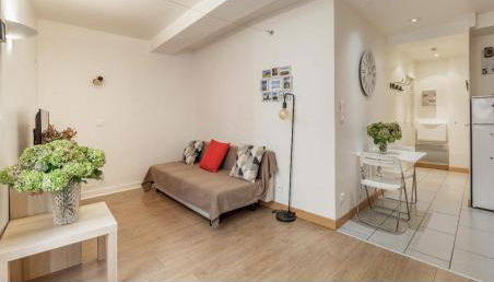 Location F1 neuf centre historique Riom (63) - Puy-de-Dôme, Auvergne - Foto 3