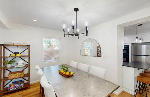 Game Room! Family Home, 6 Mi to Pearl District - Foto 15