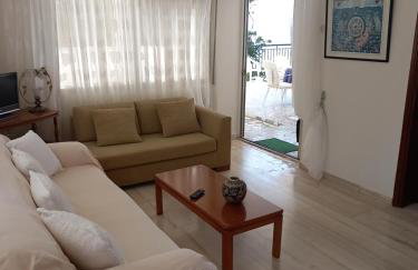Ekie Apartment with sea view - Photo 13