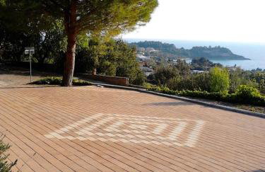 Mediterranean Studios - Photo 22