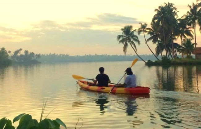 BLUSALZ MANOR Waters Edge Kochi - Foto 26