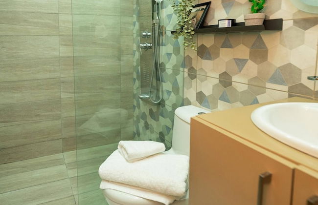 Dream Stay - Pool & Gym - 10min Airport & Homs - Foto 33