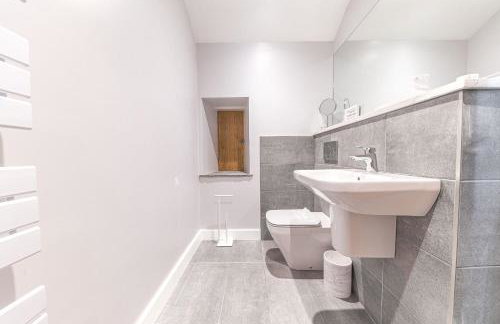 No 1 The Coach House - Photo 21