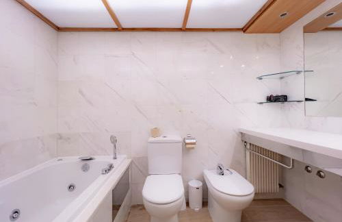 Majordoms - Sports Villa Banyoles - Foto 48