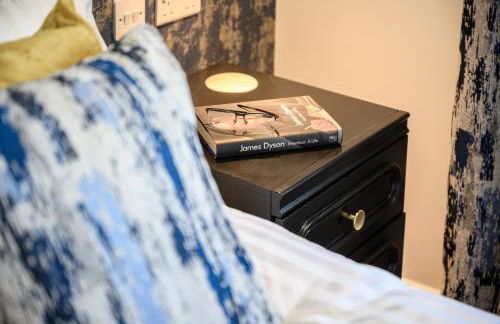 12 min to Airport - Free parking - Foto 16