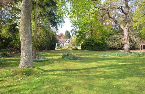 The Sheriff House - Beautiful large property in Wroxham, perfect for family holidays - Photo 38