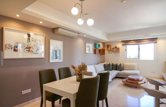 Phaedrus Living: Erato Luxury Penthouse - Photo 4