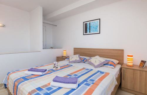Apartments Lovro - Duplex One Bedroom Apartment with Terrace and Partial Sea View 1 - Foto 28