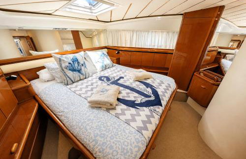 Captain Cangrejo Yacht - Foto 2