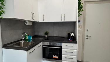 C&L Riva Blu - Garage and AC - Foto 5, stove