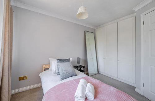 Spacious, Garden home by Walton Station - Pass the Keys - Foto 13