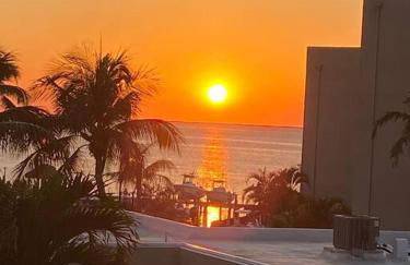 Moon Bay Condo, Paradise Found in Sunny Key Largo, Florida - Photo 12