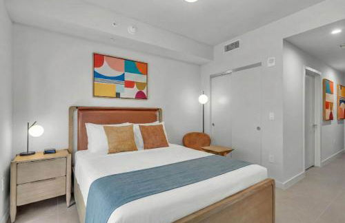 Brand New Luxury Studio at The Crosby Downtown MIA - Foto 7