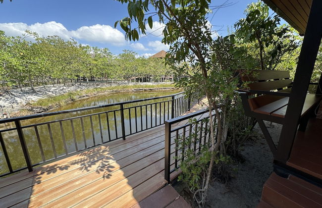 The Beatles Lagoon - Photo 41