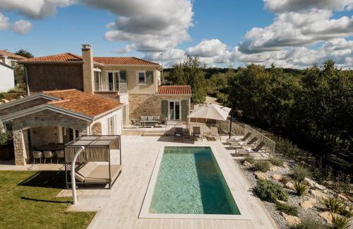 Villa Mila with private pool, BBQ and jacuzzi - Foto 3