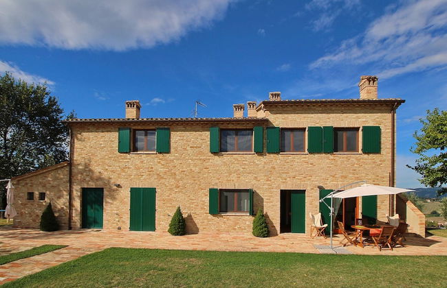 Tranquil Hilltop Cottage - Foto 35