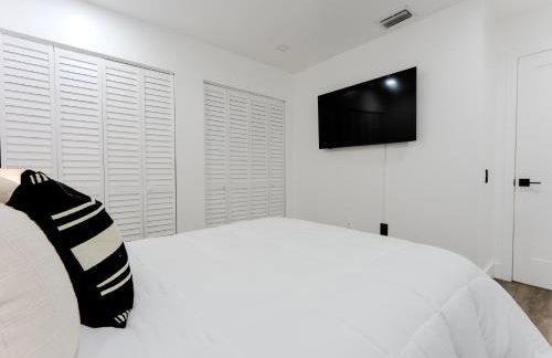 Casa Madrisqui Ultimate Heated Pool Escape Midway to Keys & Miami Beach - Foto 38