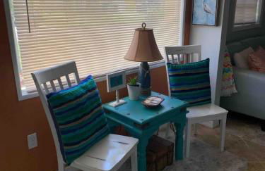 Quaint Coastal Pool Home on Florida's Space Coast - Foto 24