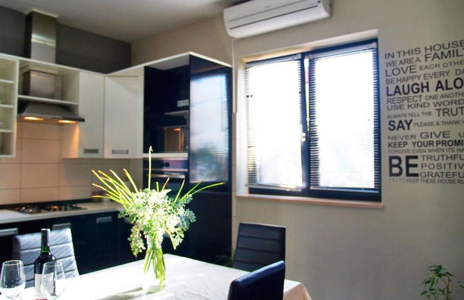 Schöne Ferienwohnung mit Terrasse, Roses - Foto 13