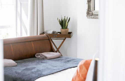 Peaceful Apartment - Dedicated Free Parking - Walk to Centre, Uni, Hosp - Business and Leisure - Contact For Long Stays - Foto 18