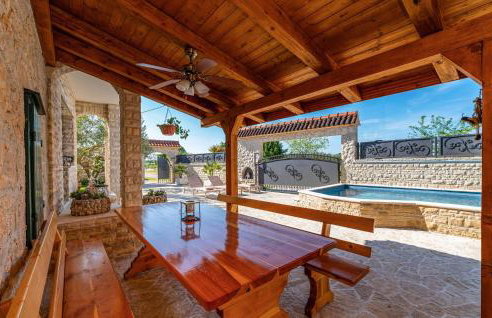 Awesome Home In Benkovac With Wifi - Foto 6