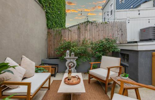 Modern Condo with Private Porch, Mins to NYC - Foto 8