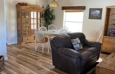 Lake House - Photo 13