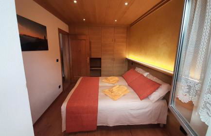 CAMPO BASE CADORE con parcheggio auto e garage moto - Foto 9