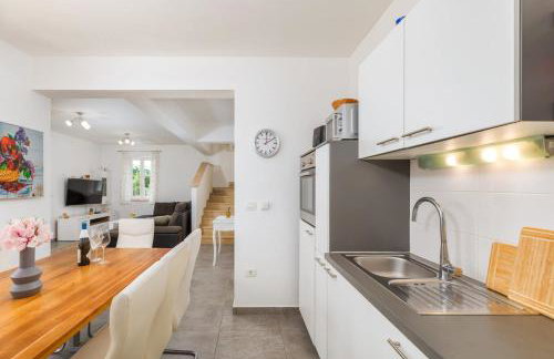 Villa Amalija - Photo 25